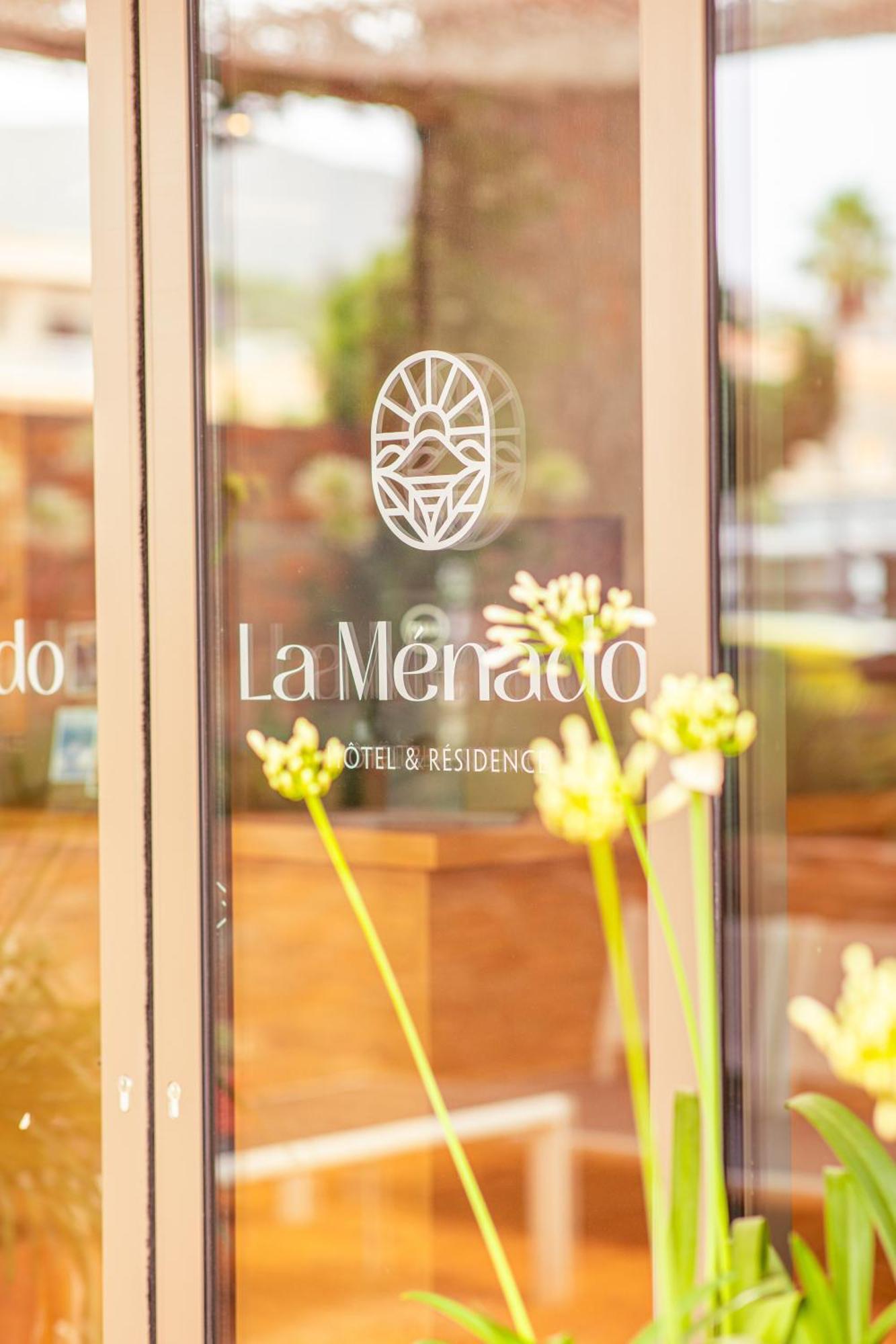 Hotel La Menado Cavalaire-sur-Mer Exterior photo